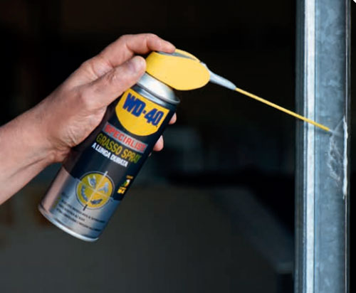 WD-40 Specialist® Grasso Spray a Lunga Durata – Brico House – Ferramenta e  Bricolage